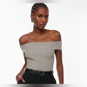 Aritzia Babaton Sculpt Knit Off-Shoulder Top - Medium - Ashen Grey
